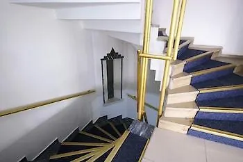 Hotelozbek Szálloda 3*
