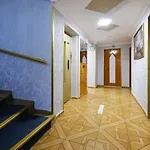 Hotelozbek Hotel 3*