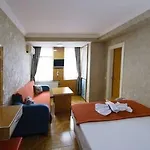 Отель Hotelozbek