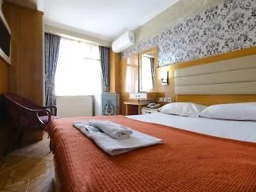 Hotell Hotelozbek 3*