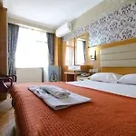 Hotel Hotelozbek 3*
