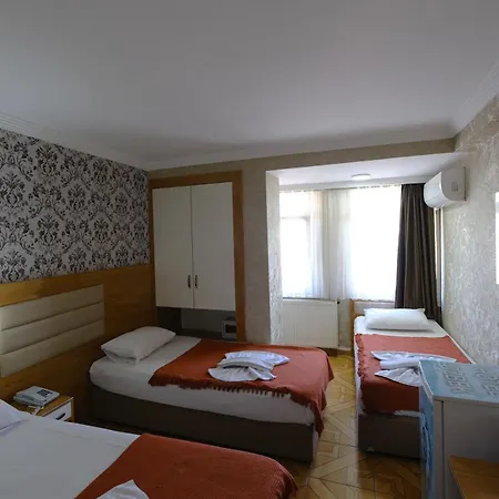 Hotelozbek 3*