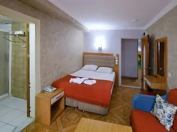 Hotelozbek 3*